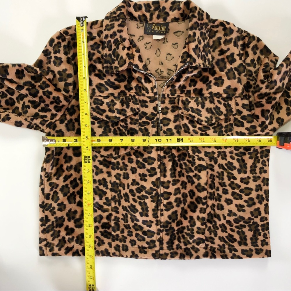 David Paul Leopard Print Zip Front Top Or Jacket - image 5